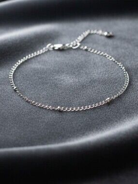 NWT 7" Silver Plated Bracelet